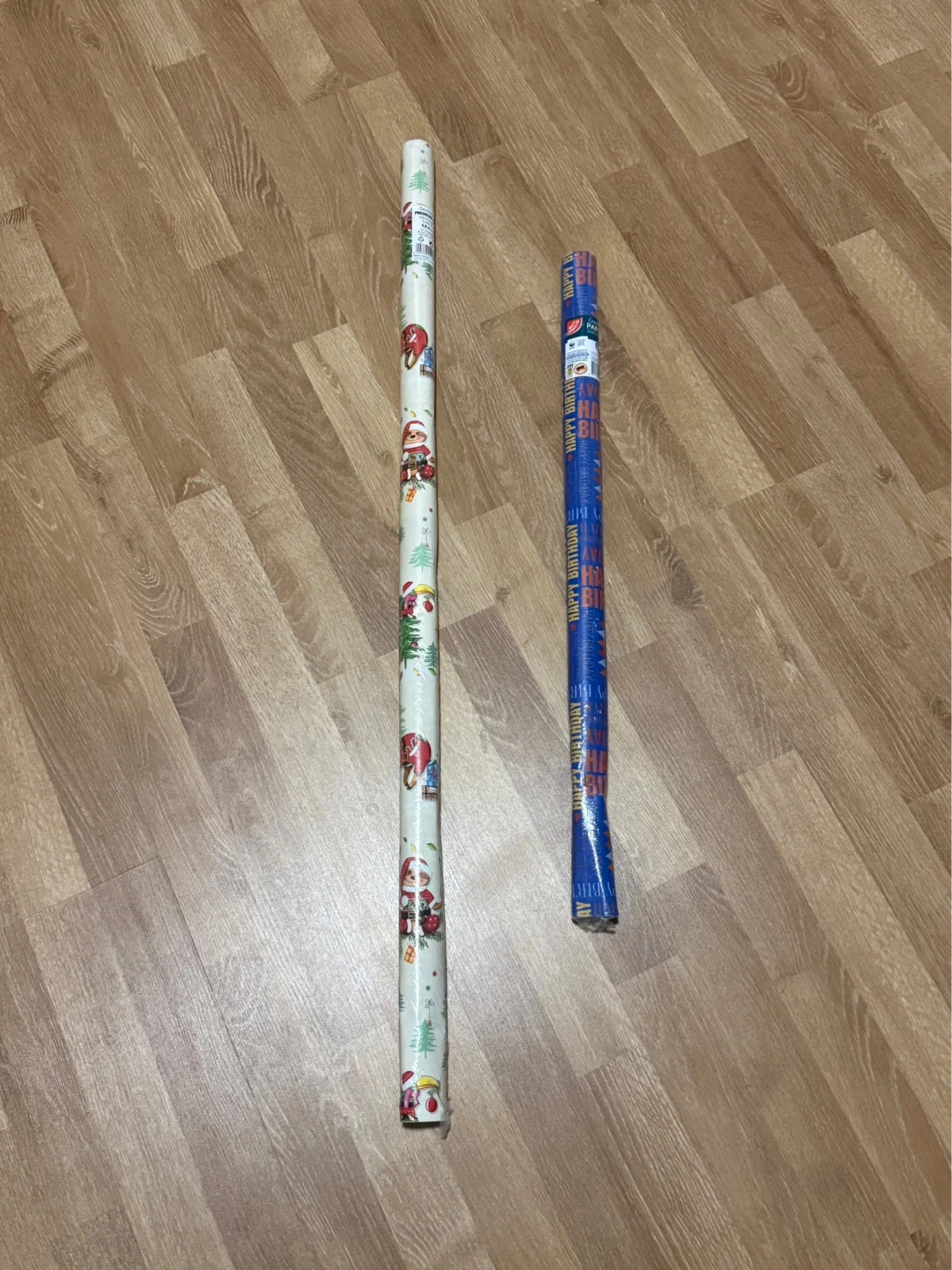 2x Geschenkpapier Rollen – Edeka