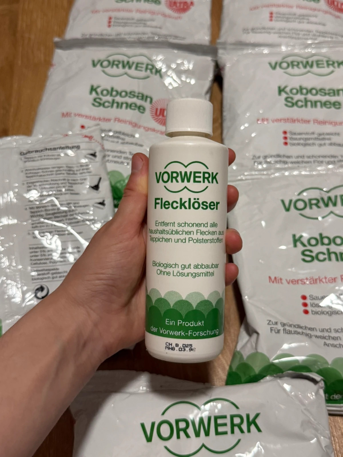 Vorwerk Teppich-Frischer TF 732 mit 7x Kobosan Schnee Ultra + Flecklöser – Vorwerk 5