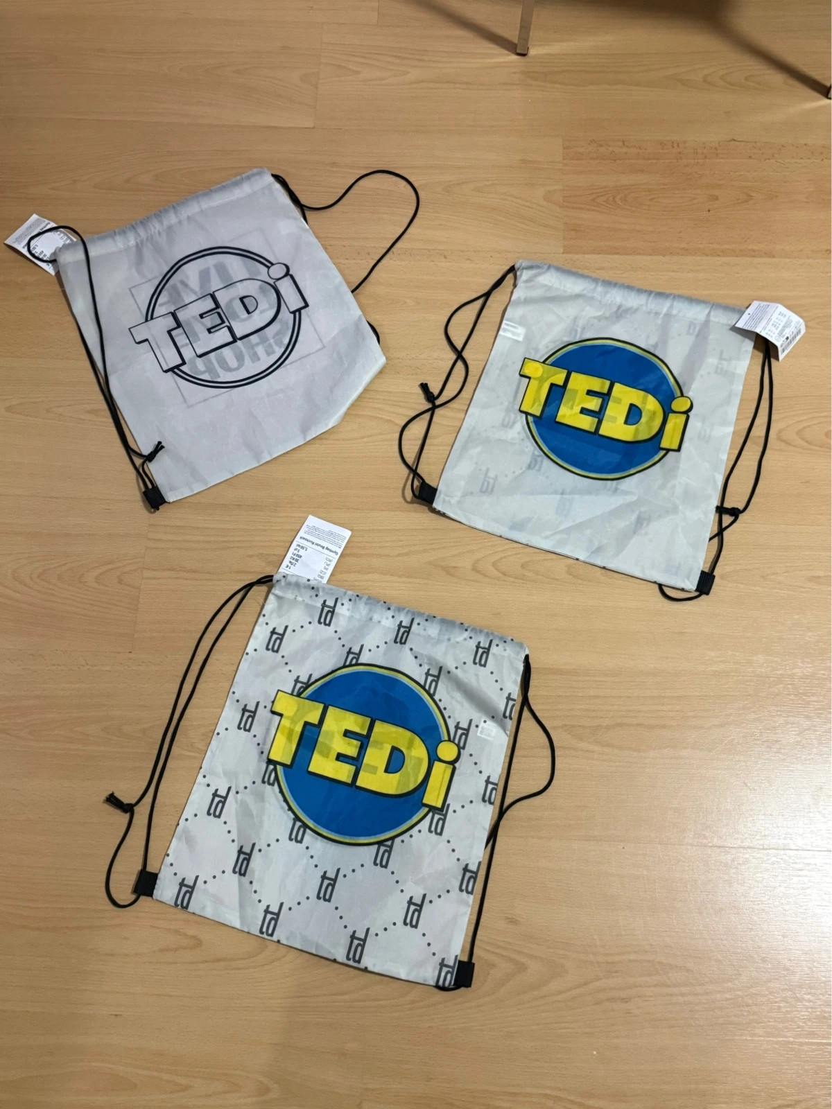 9 Turnbeutel / Gymbags (TEDi & verschiedene Motive) – Tedi 4