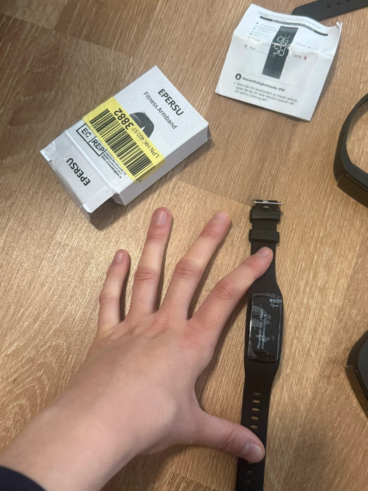 Fitness-Armbänder & Digitaluhr Set – Fitbit 4