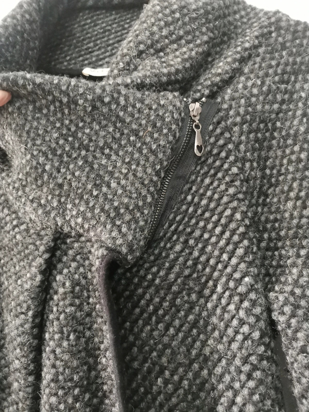 Veste asymétrique – taille L / 40 / 12 2