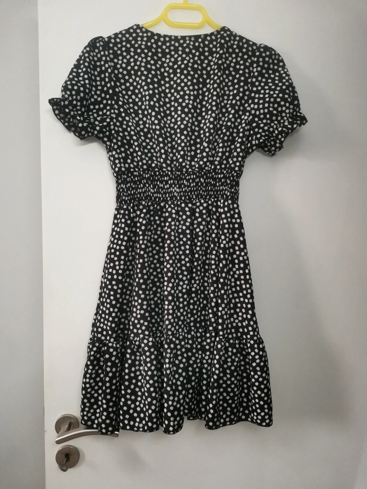 Très belle robe noire et blanche – Shein – taille XS / 34 / 6 2