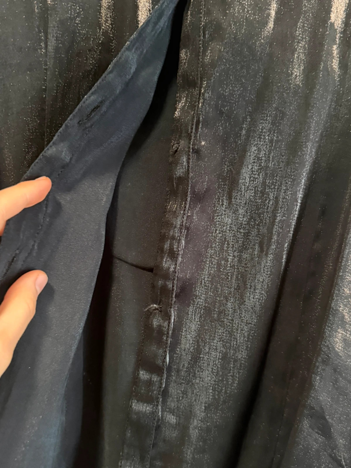 Schwarze glänzende Bluse – taille XXL / 44 / 16 3
