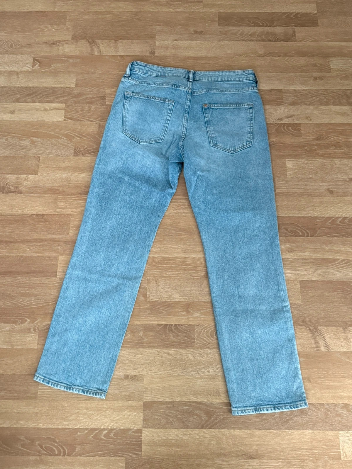 H&M Straight Regular Fit Jeans Hellblau – H&M – taille Autre 5
