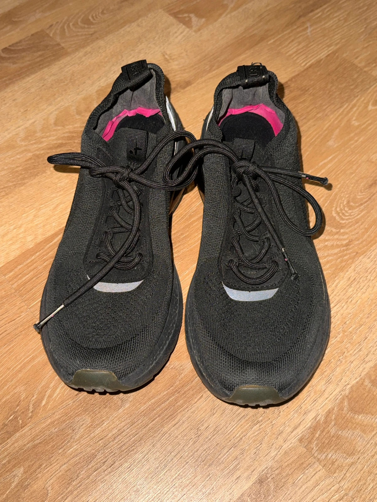Schwarze Damen Sneaker mit Air-Dämpfung – Tamaris – taille 39 2