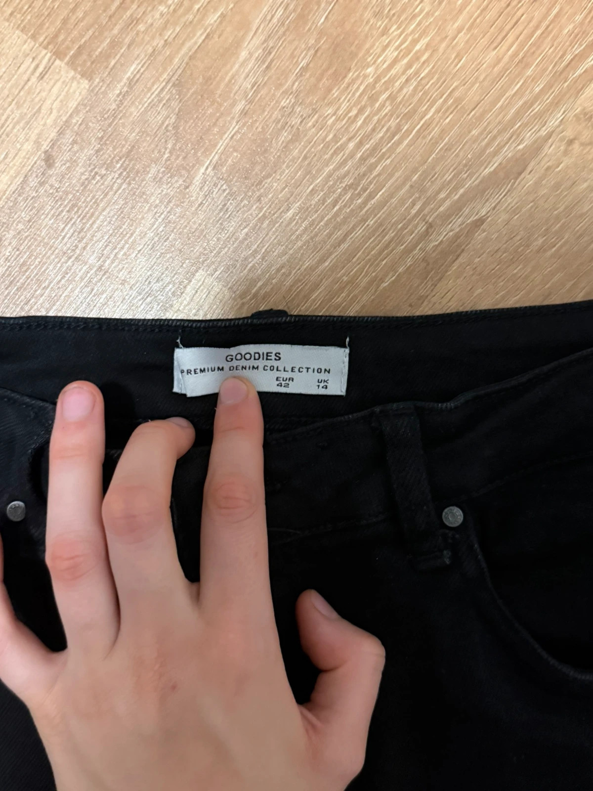 Schwarze Skinny Jeans mit Fransen-Saum – Goodies – taille XL / 42 / 14 3