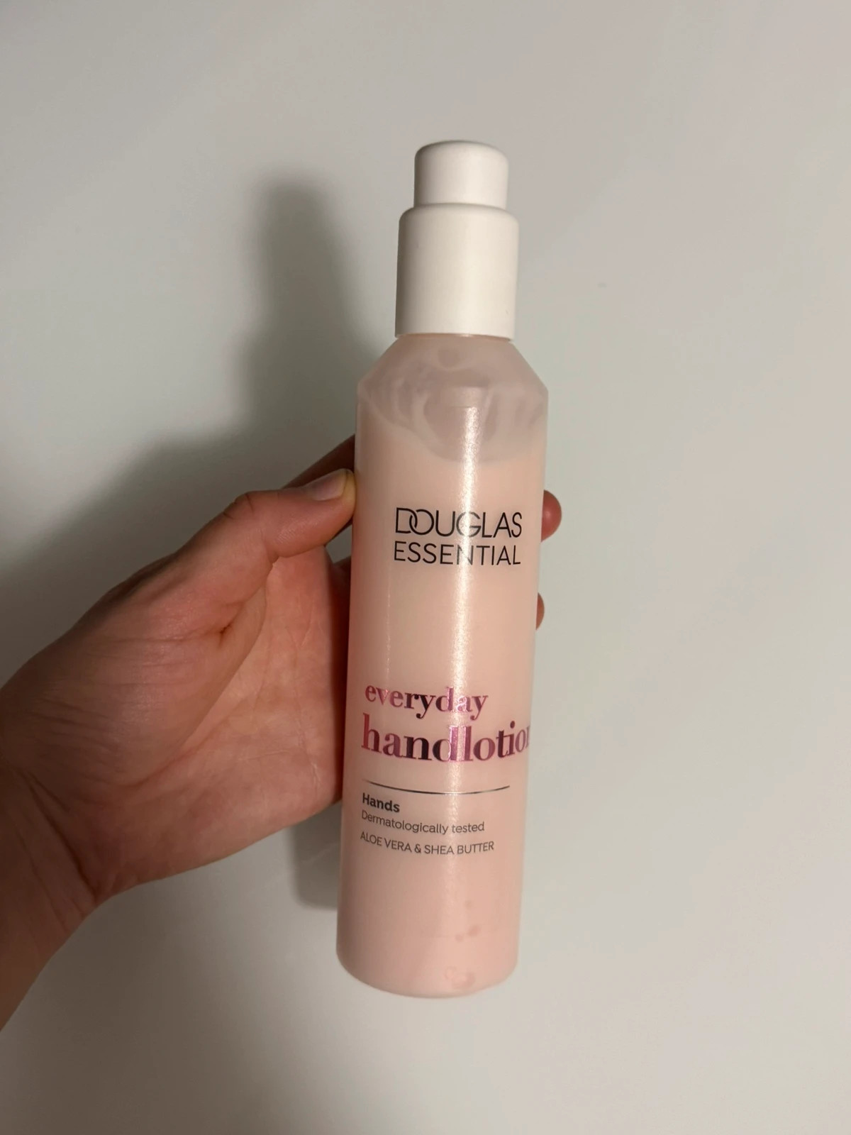 Douglas Essential Everyday Handlotion 200 ml