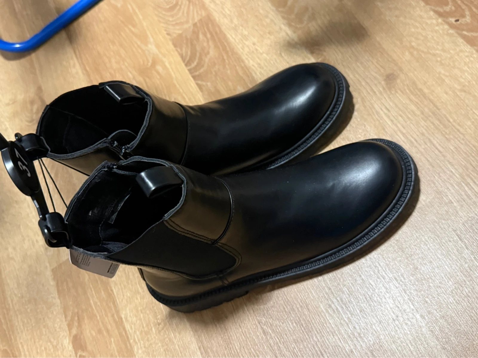 Schwarze Chelsea Boots