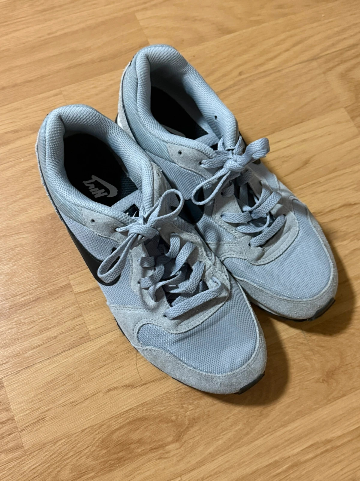 Nike Sneaker grau – Nike – taille 41