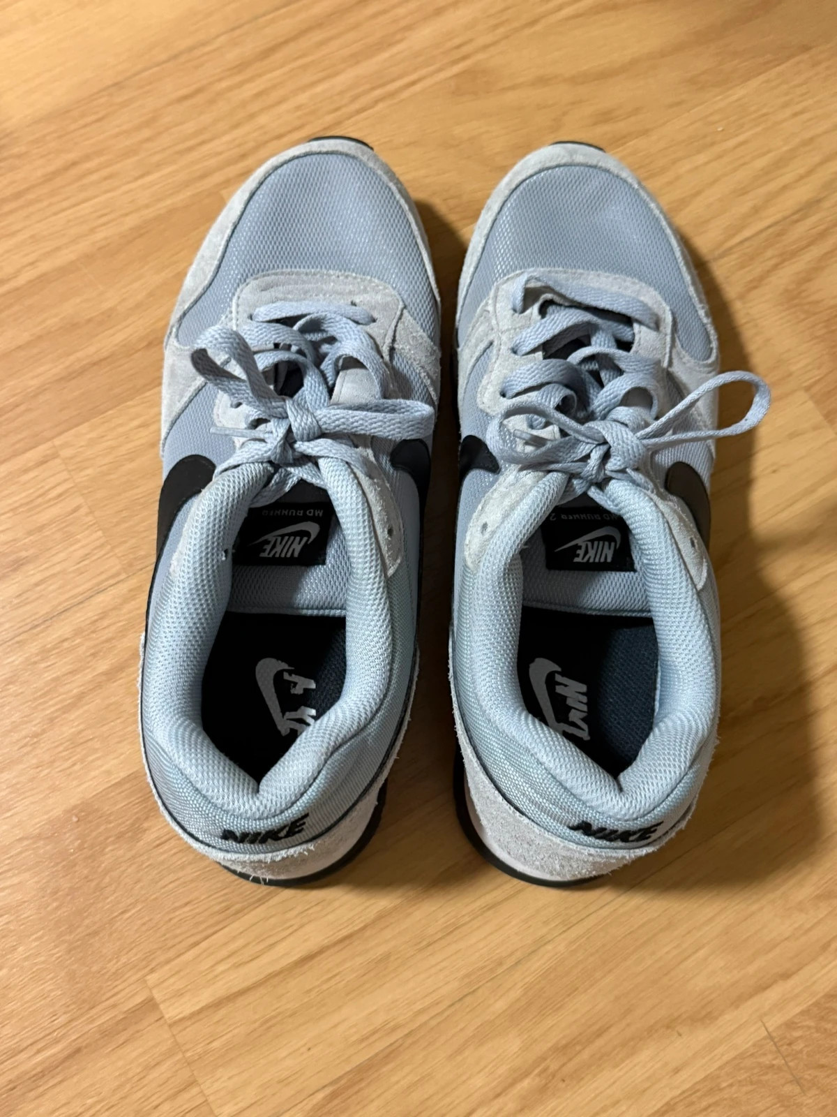 Nike Sneaker grau – Nike – taille 41 4