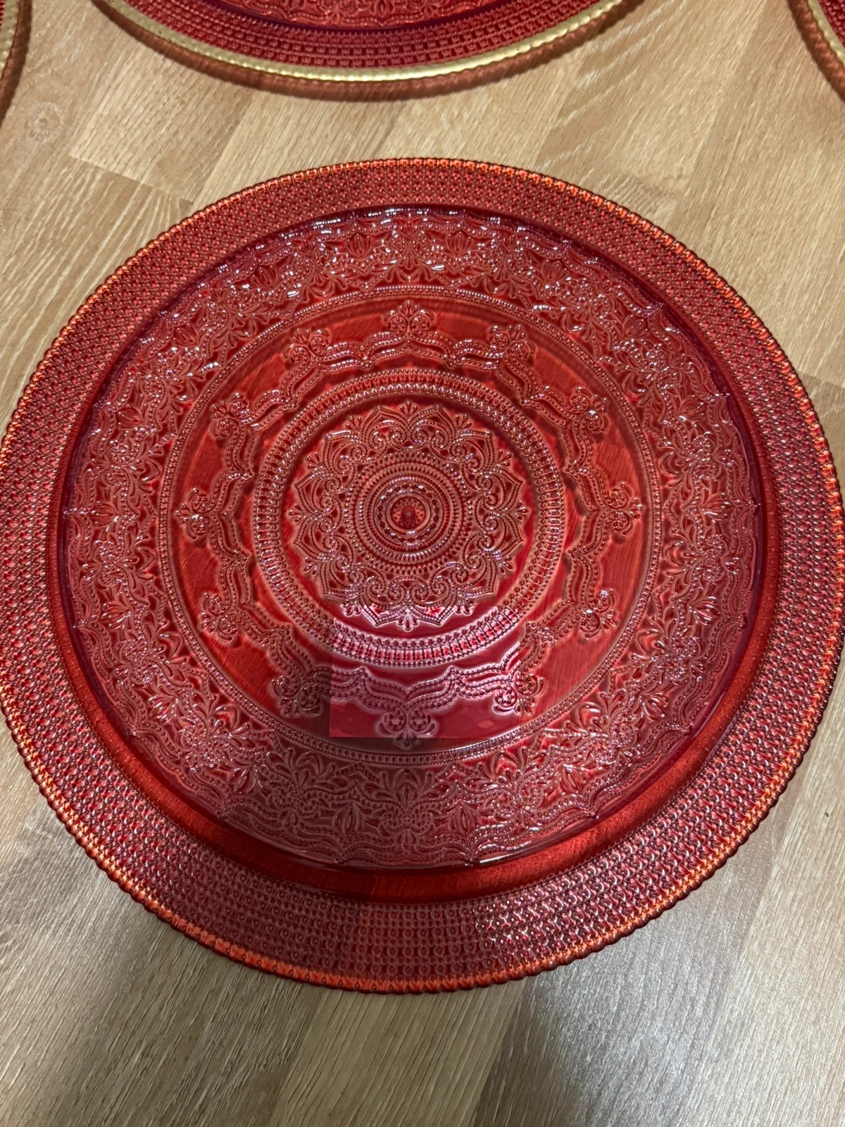 6 rote Dekoteller – Tedi 3