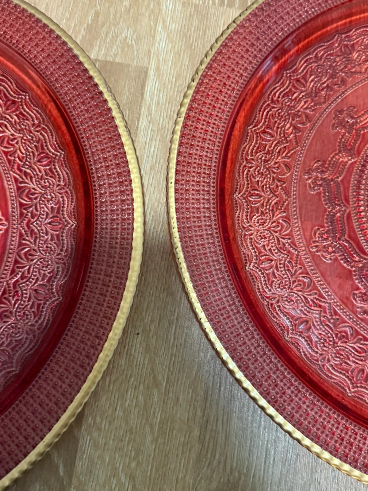 6 rote Dekoteller – Tedi 4