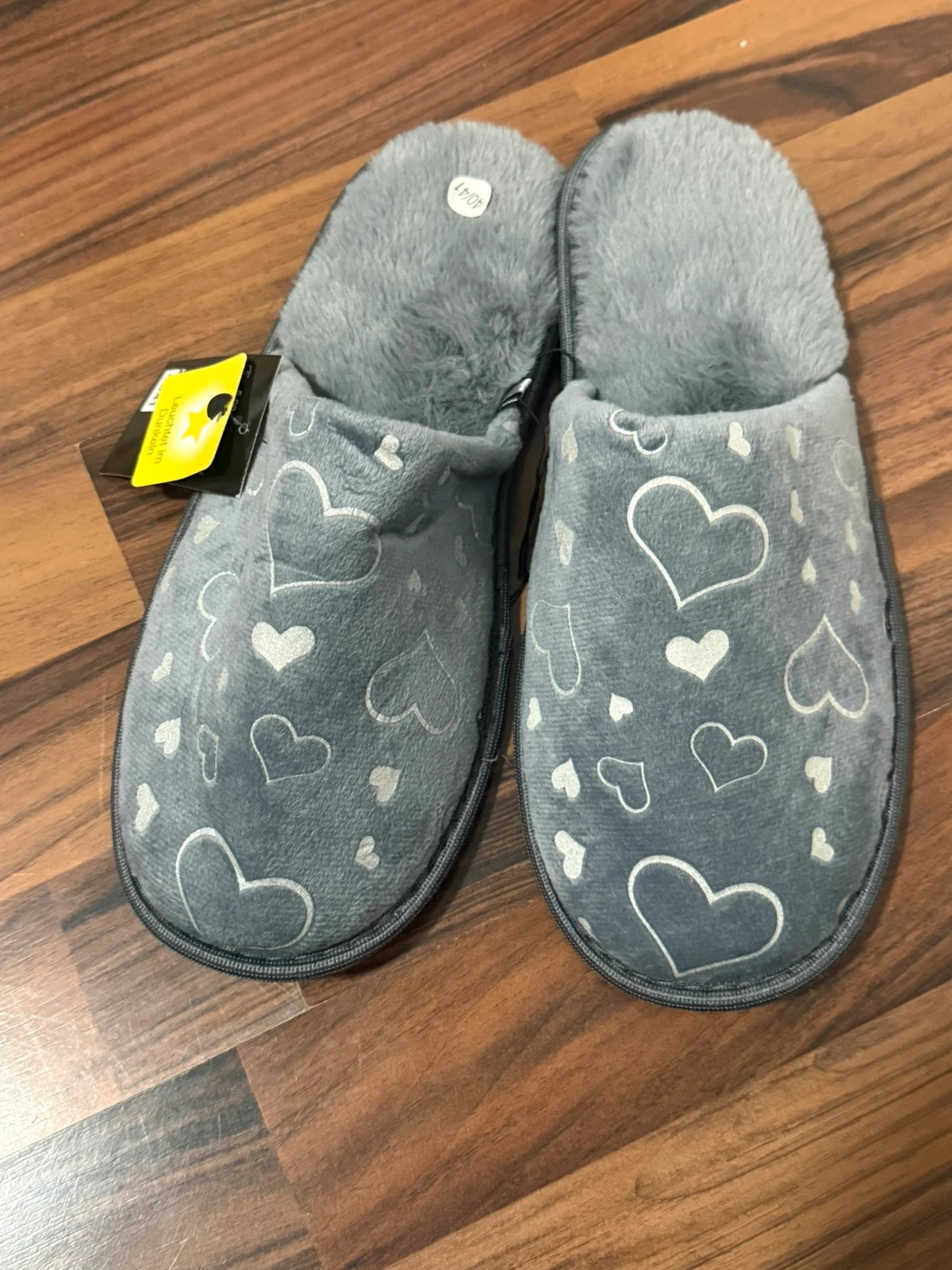 Kuschelige Hausschuhe mit Herz-Muster – Infinity – taille 41 2
