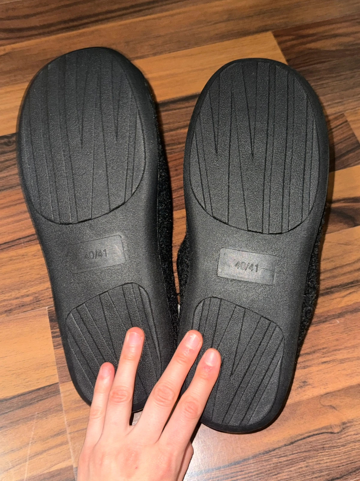 Warme Hausschuhe – Infinity – taille 41 5