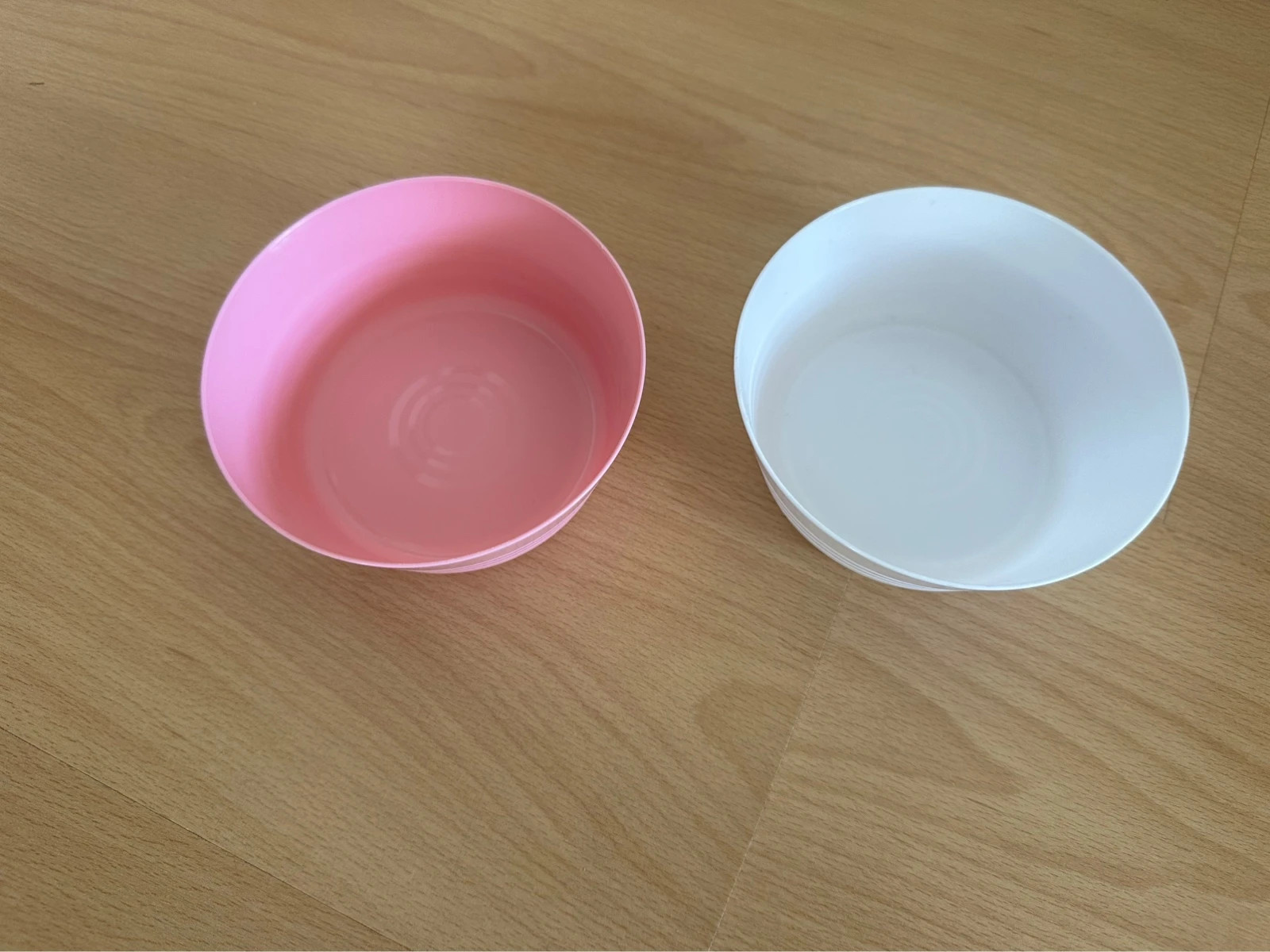 2er Set Schüsseln rosa & weiß 2
