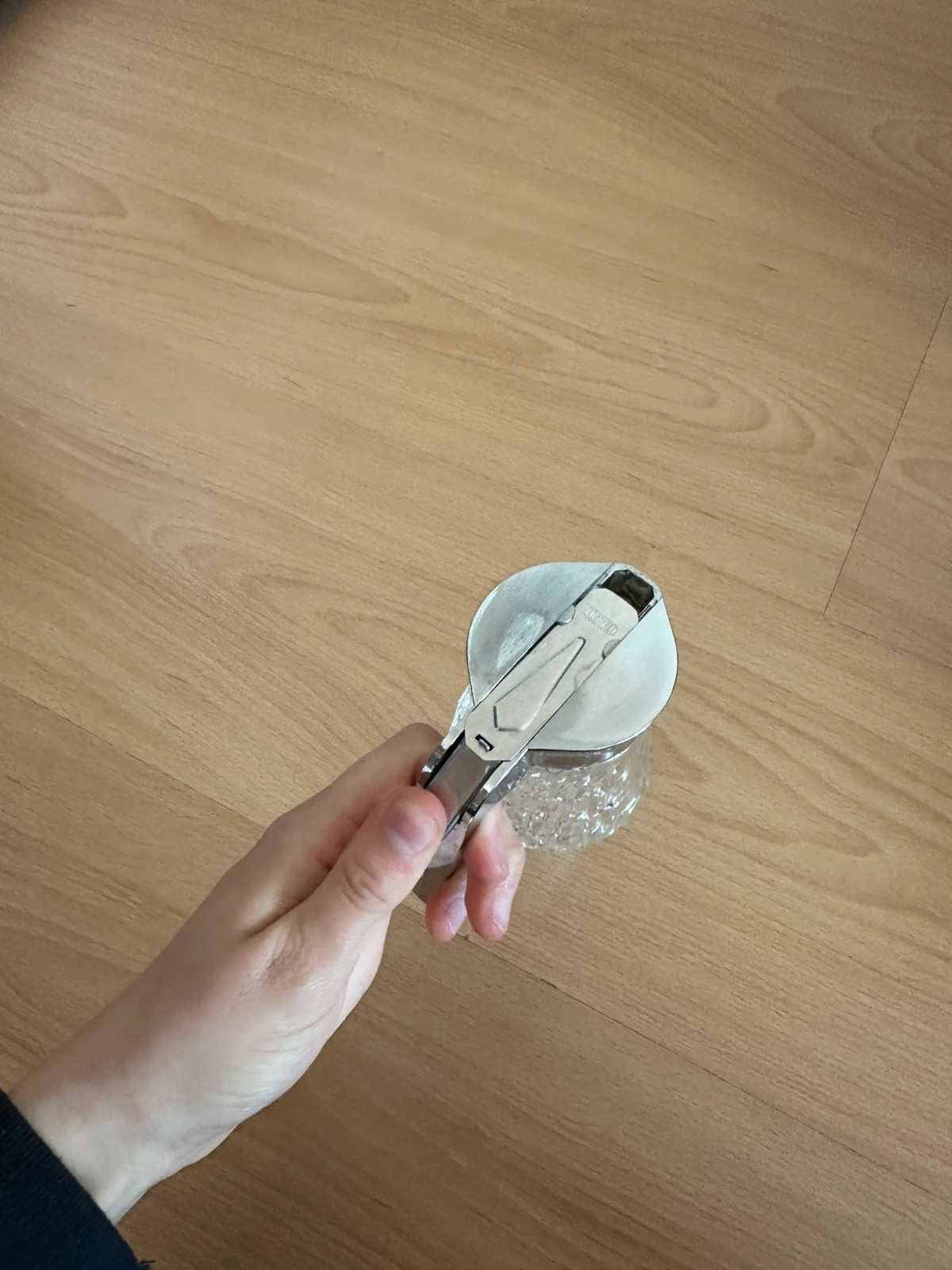 Sirupspender / Zuckerspender aus Glas mit Klappdeckel 2