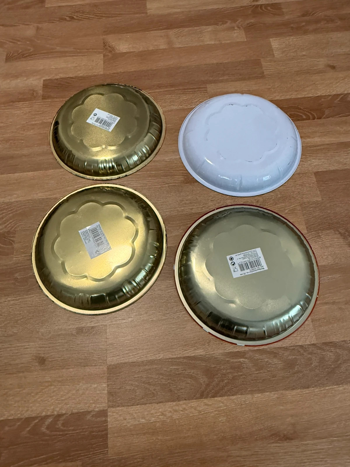 4 dekorative Teller / Schalen – Weihnachten & Vintage Look 2
