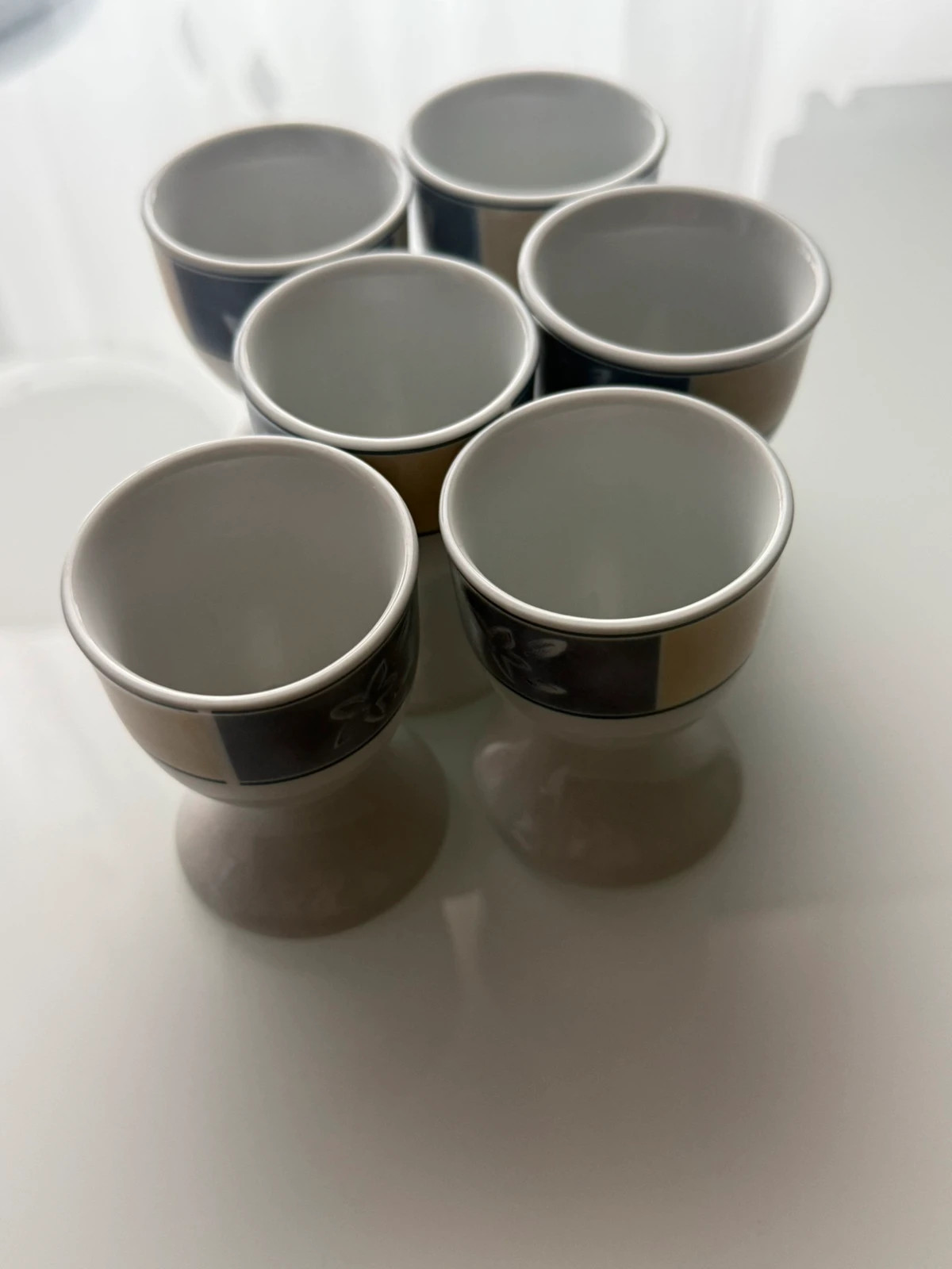 6x Eierbecher Porzellan weiß/blau mit Blumenmuster 2