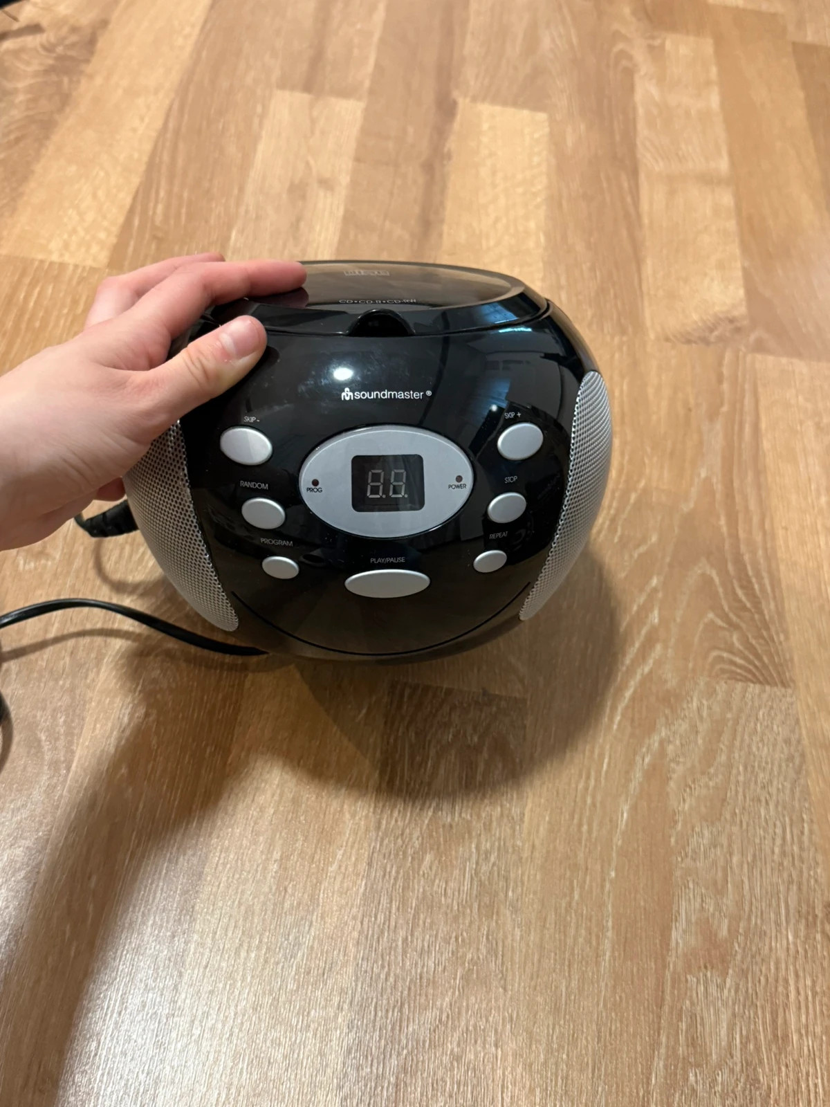 CD-Player mit Radio 5