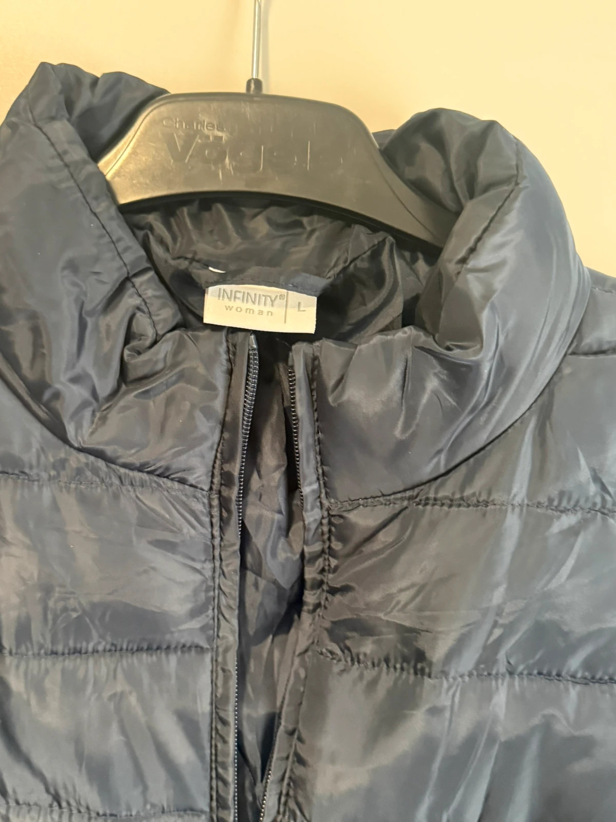 Leichte Steppjacke schwarz – Übergangsjacke – Infinity Woman – taille L / 40 / 12 4