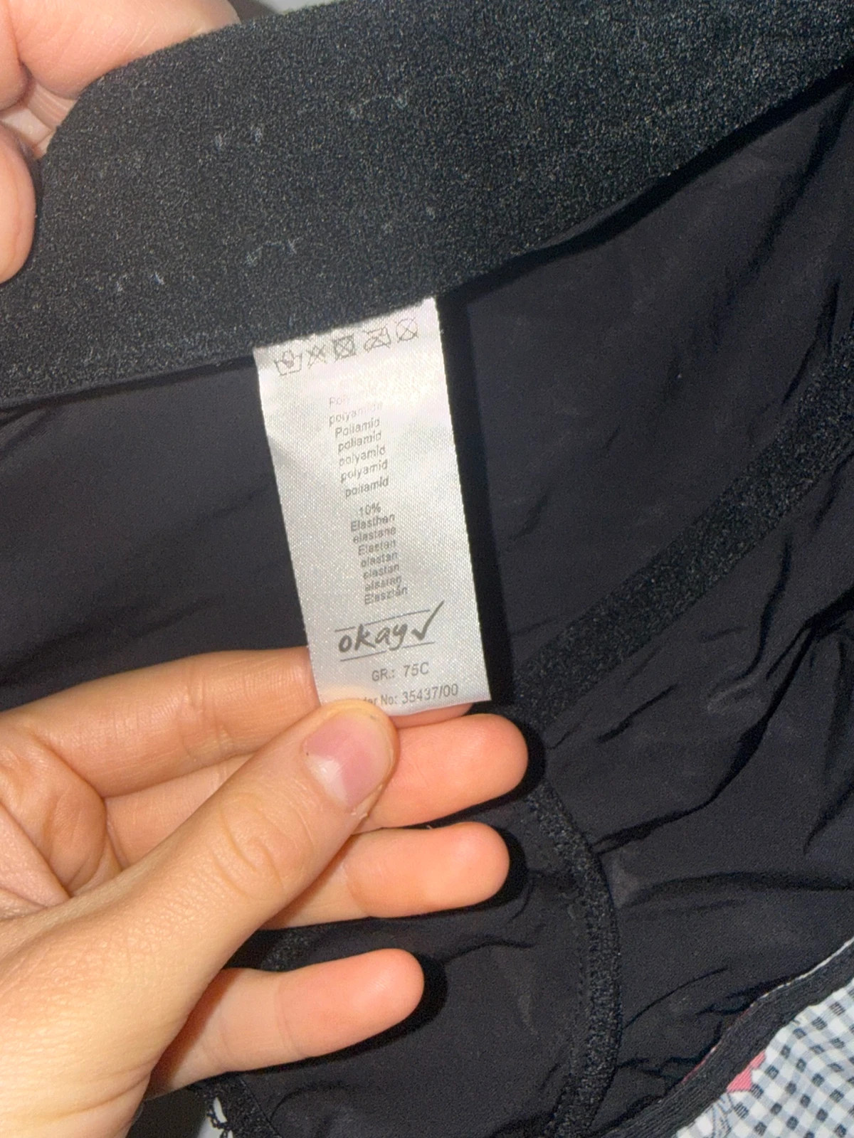 Schwarzes Corsagen-Top mit Herzmuster – Okay 4