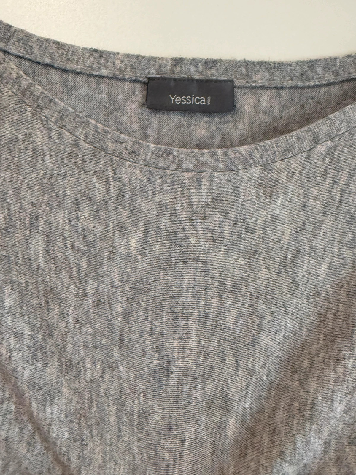 Grauer Pullover von Yessica – Yessica – taille XL / 42 / 14 3