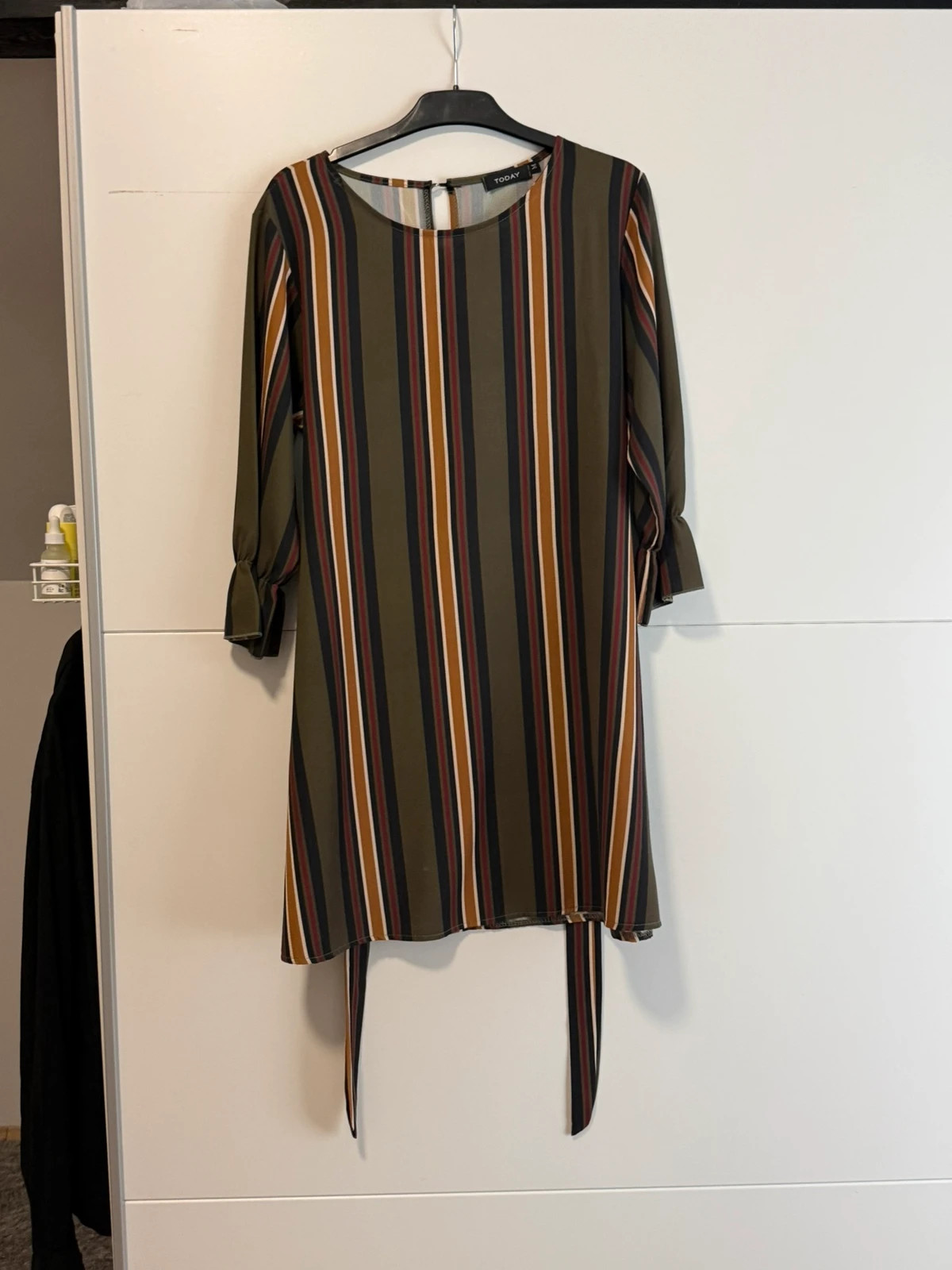 Gestreiftes Kleid – Yessica – taille M / 38 / 10