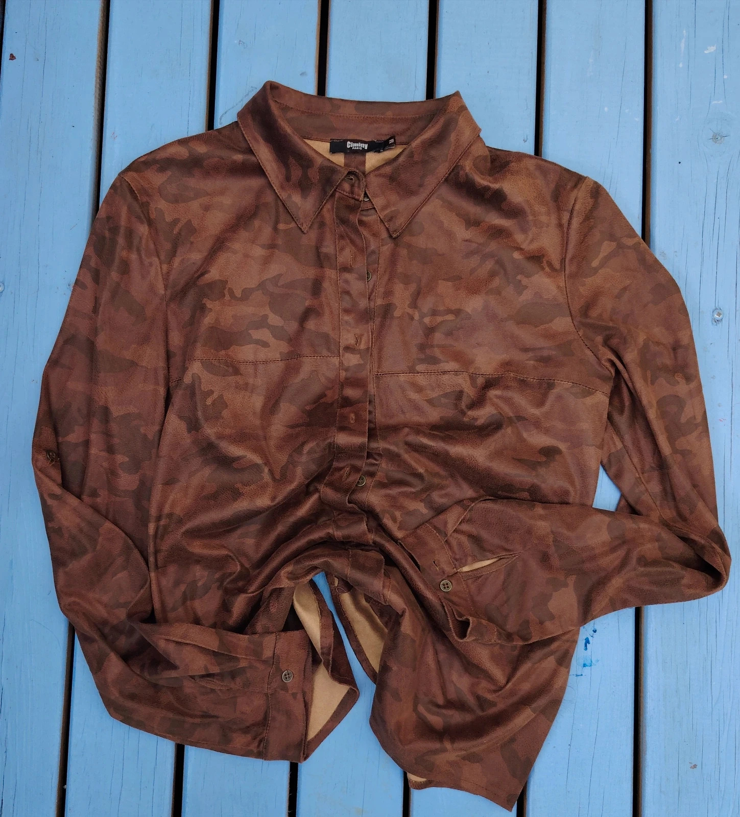 Chemise Ciminy Paris effet cuir & motif camouflage marron Taille M Look sauvage et tendance – Ciminy – taille M / 38 / 10 3
