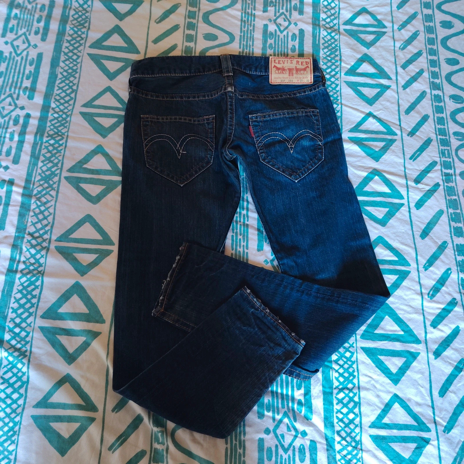 A saisir - Jean Levi's Red bleu brut W28 L32 - Lot 05F S03 – Levi's – taille W28 | FR 38 4