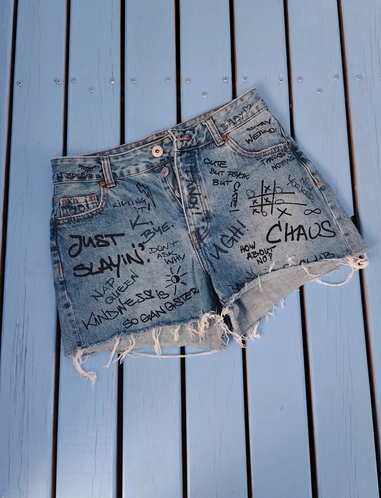 Short en Jean Graffiti Style Grunge / Y2K – FB Sister