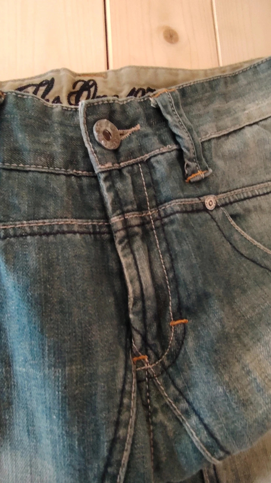 Jean denim The One vintage, Style Y2K, Coupe droite/ajustée, Effet usé, Cyber-Y2K. – The One – taille L 4