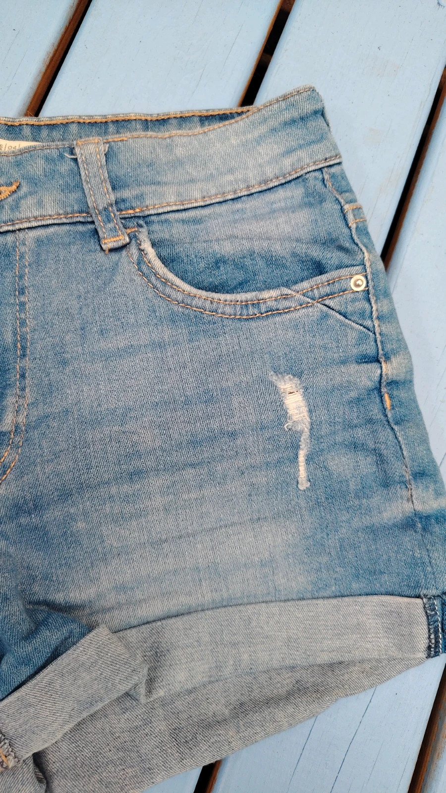 Short en jean Bershka bleu clair taille 36 (S) - Très bon état – Bershka – taille S / 36 / 8 4
