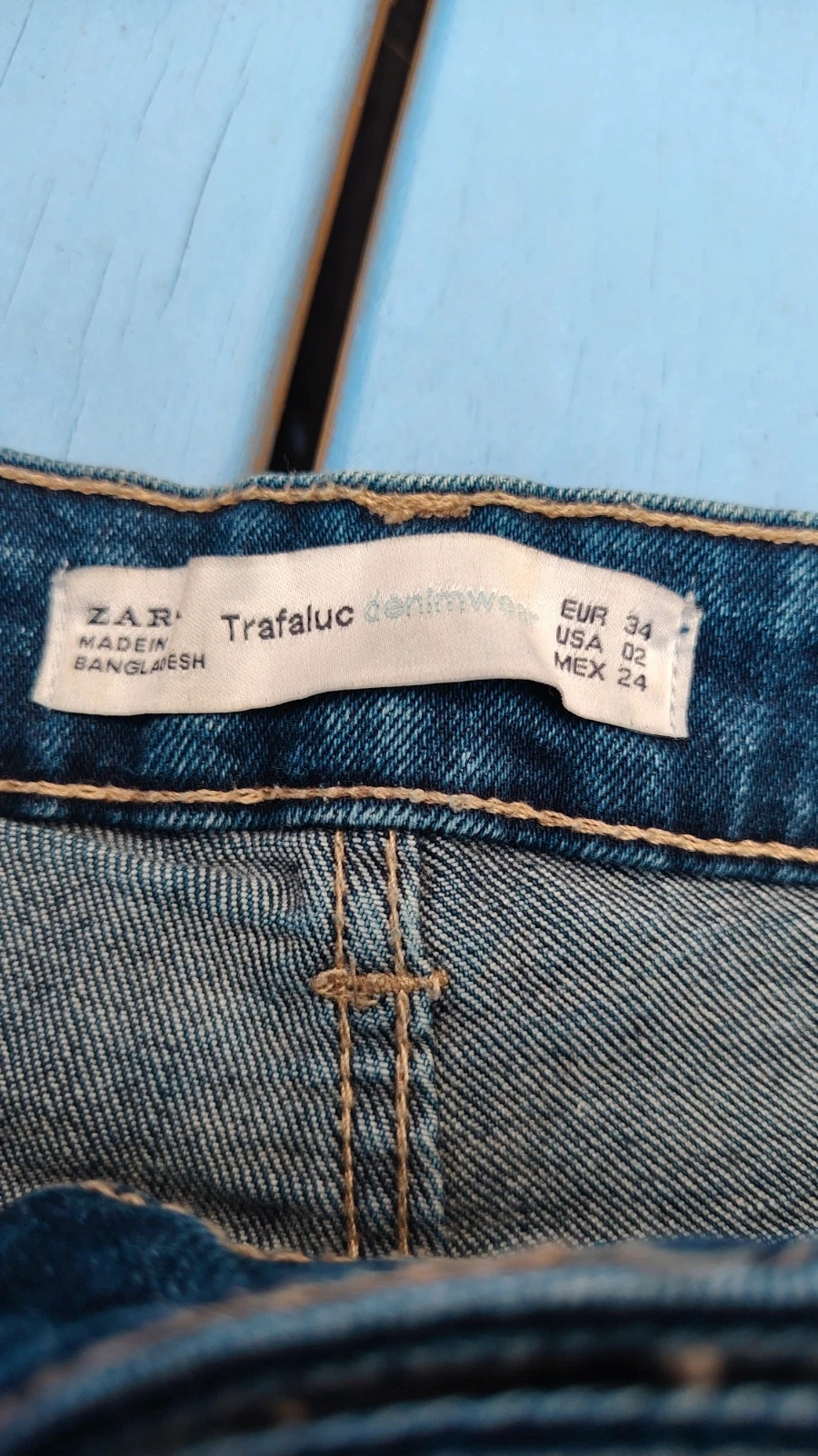 Short en jean Zara Trafaluc bleu foncé taille 34 (XS) - Très bon état – Zara – taille XS / 34 / 6 5