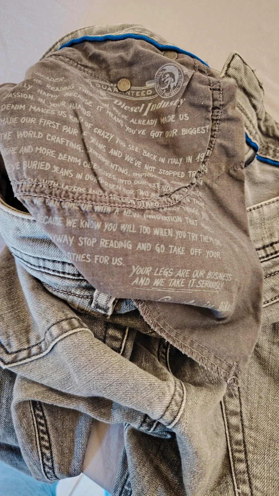 Jean homme DIESEL modele Belther pour homme en excellent état. – Diesel – taille L 5