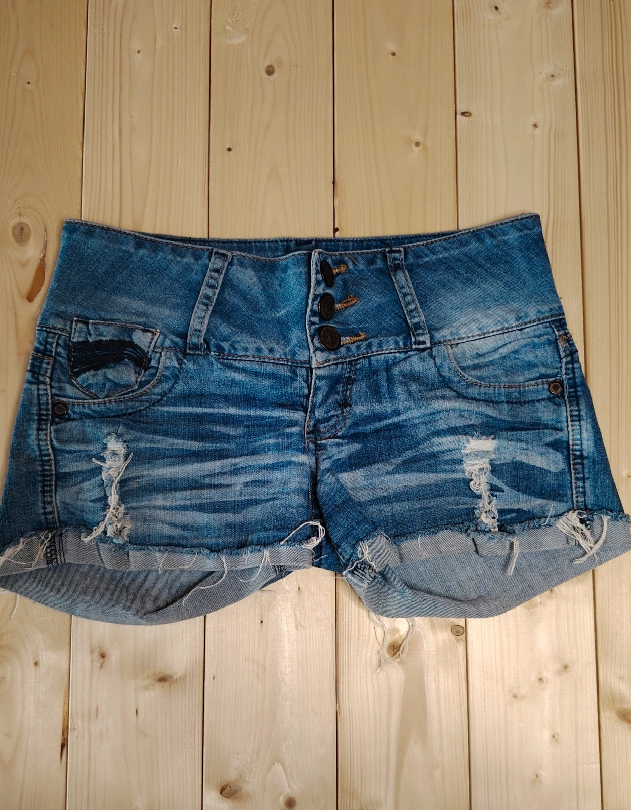 Short en jean taille haute destroy Lvo collection Taille 36 – LAVORO – taille S / 36 / 8