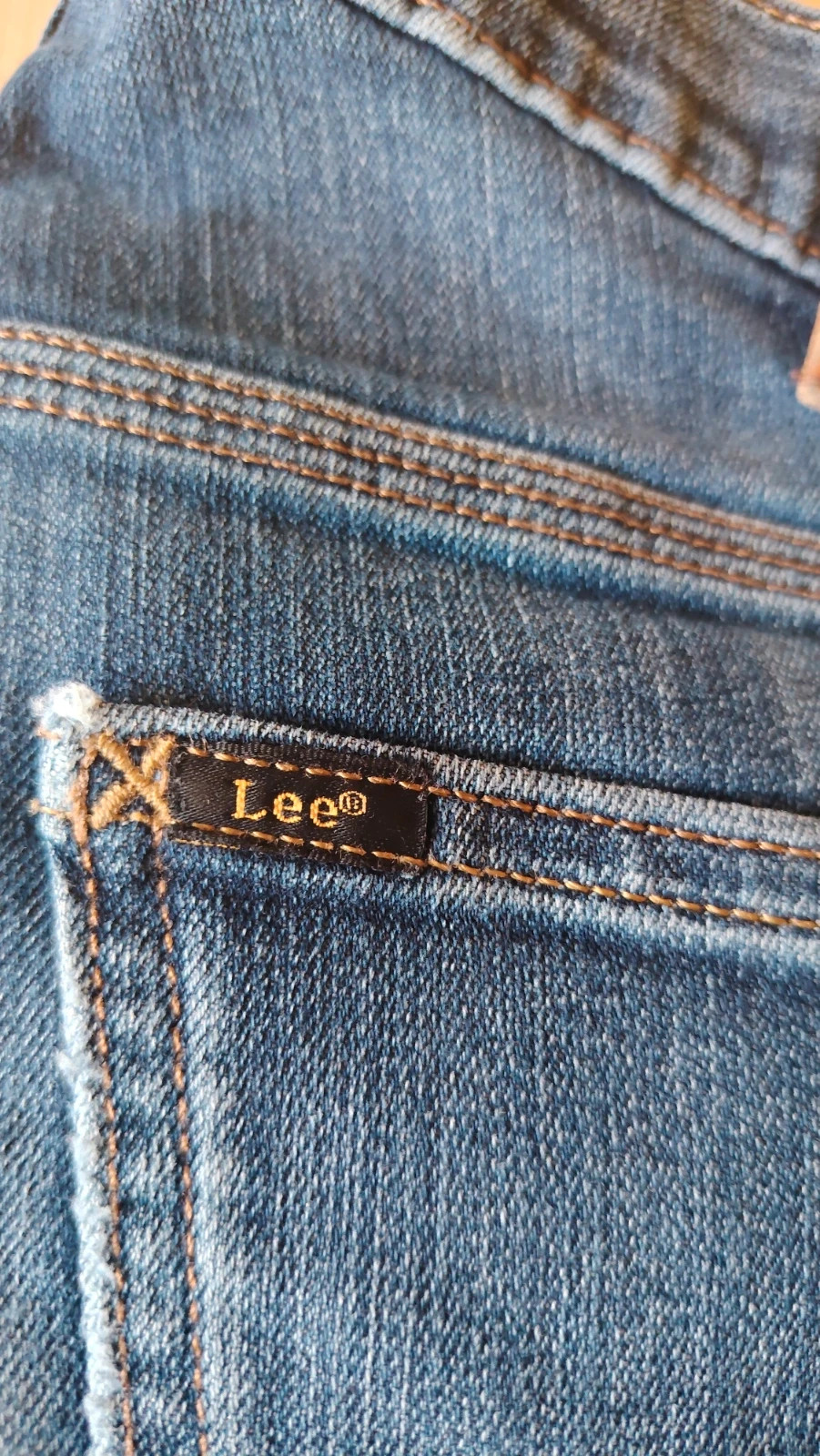Jean Lee Daren Regular Slim homme ou femme - Braguette Boutons - Taille W31 L34 - Couleur bleue – Lee – taille XL 4