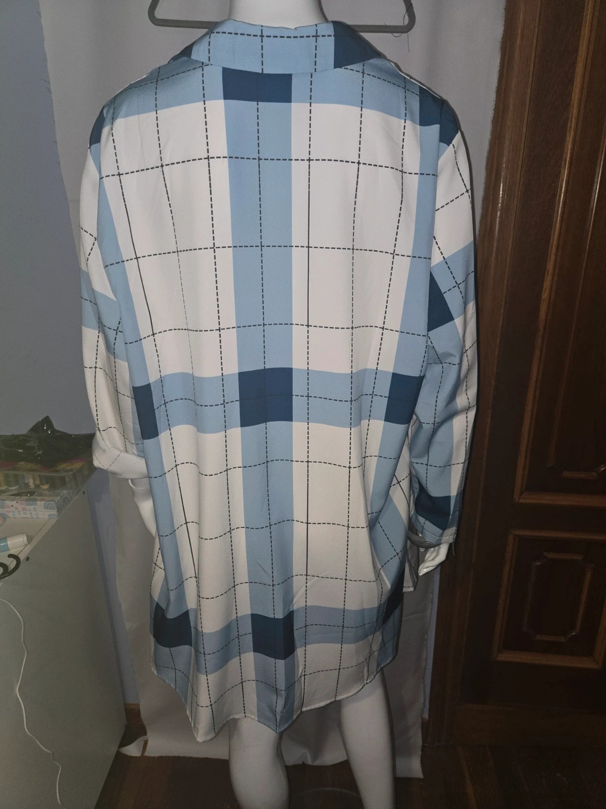 Camisa larga de cuadros azul y blanca (Talla 3XL) – Local – taille XXXL / 46 / 18 3