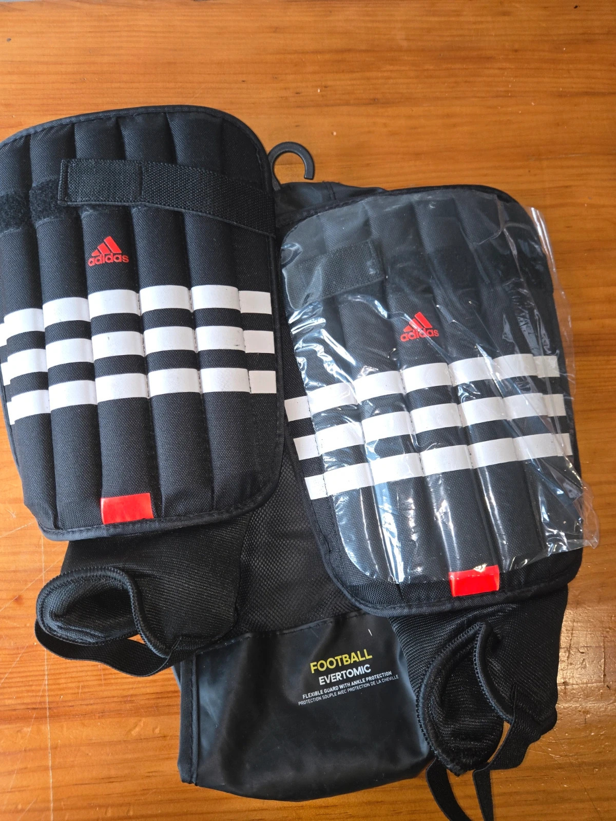 Espinilleras Adidas Evertomic - Talla L – adidas 3