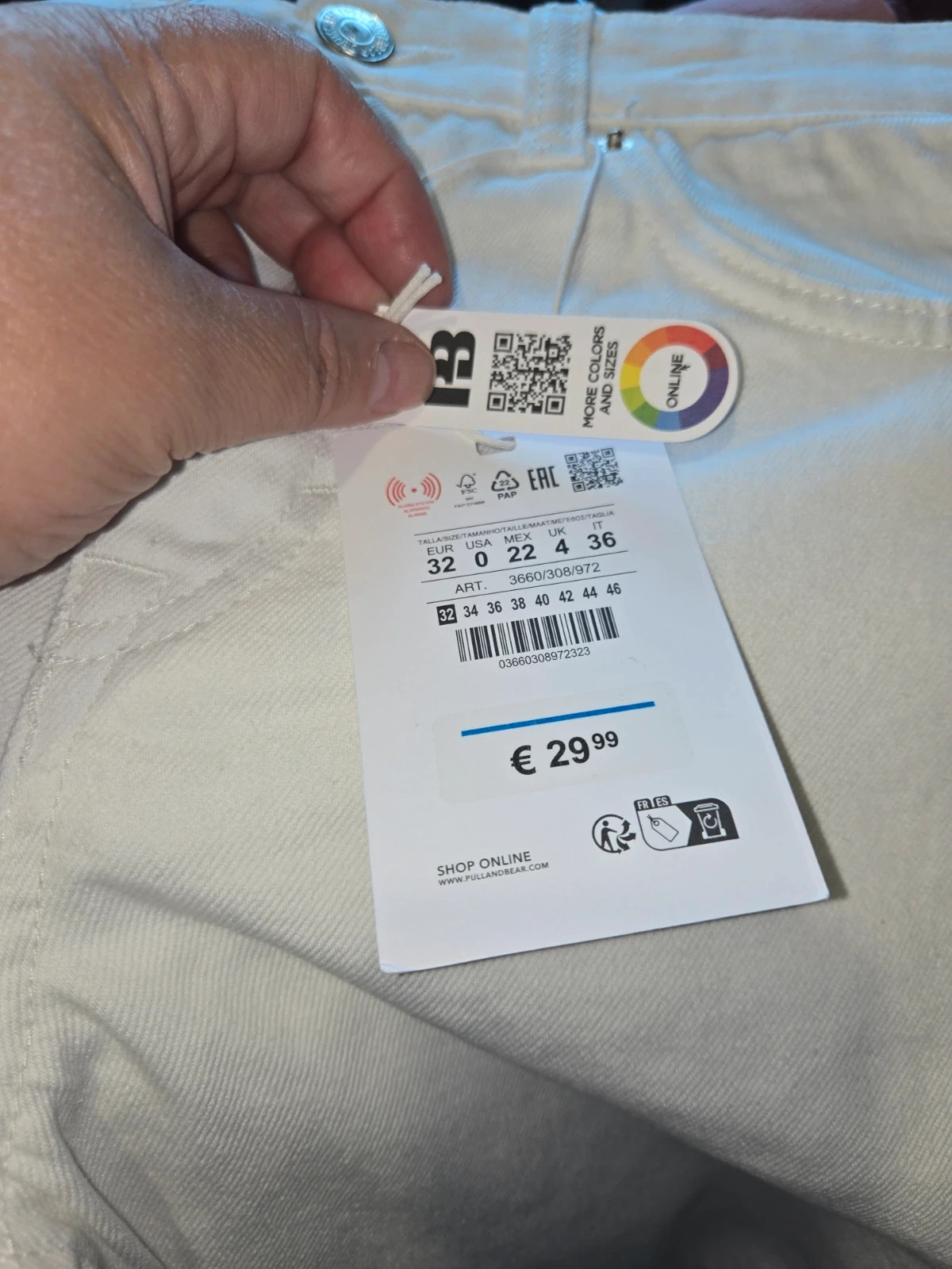 Vaqueros blancos rectos de tiro alto - Talla 32 – Pull & Bear – taille XXS / 32 / 4 4