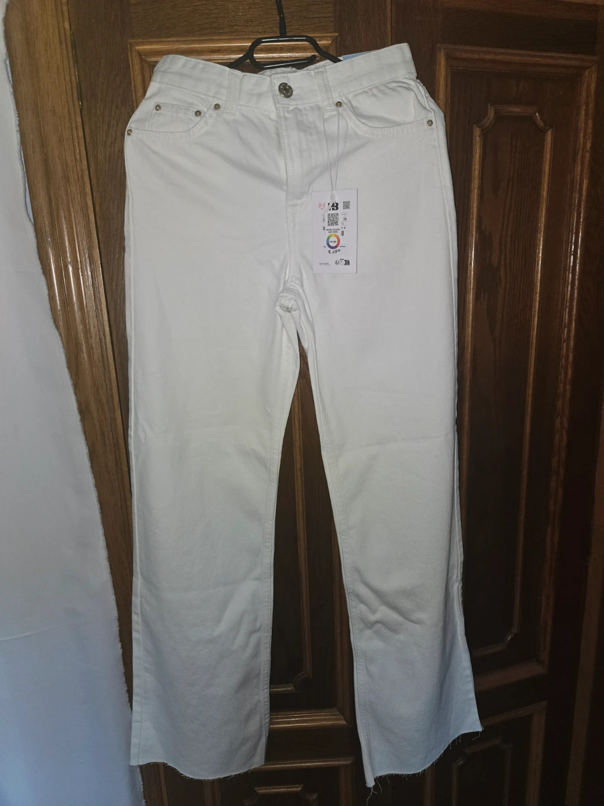 Vaqueros blancos rectos de tiro alto - Talla 32 – Pull & Bear – taille XXS / 32 / 4 3