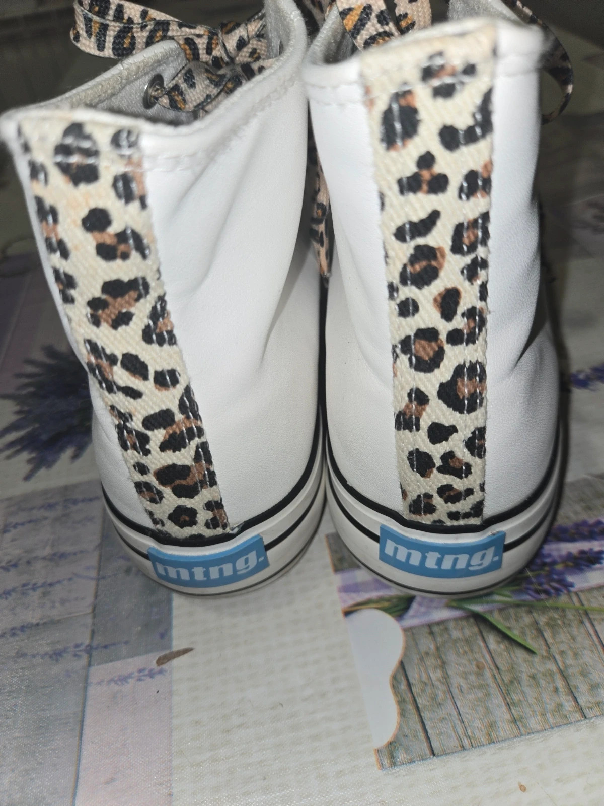 Zapatillas plataforma Mustang "Bigger T" Blancas - Cordones Leopardo - Talla 41 – Mustang – taille 41 4