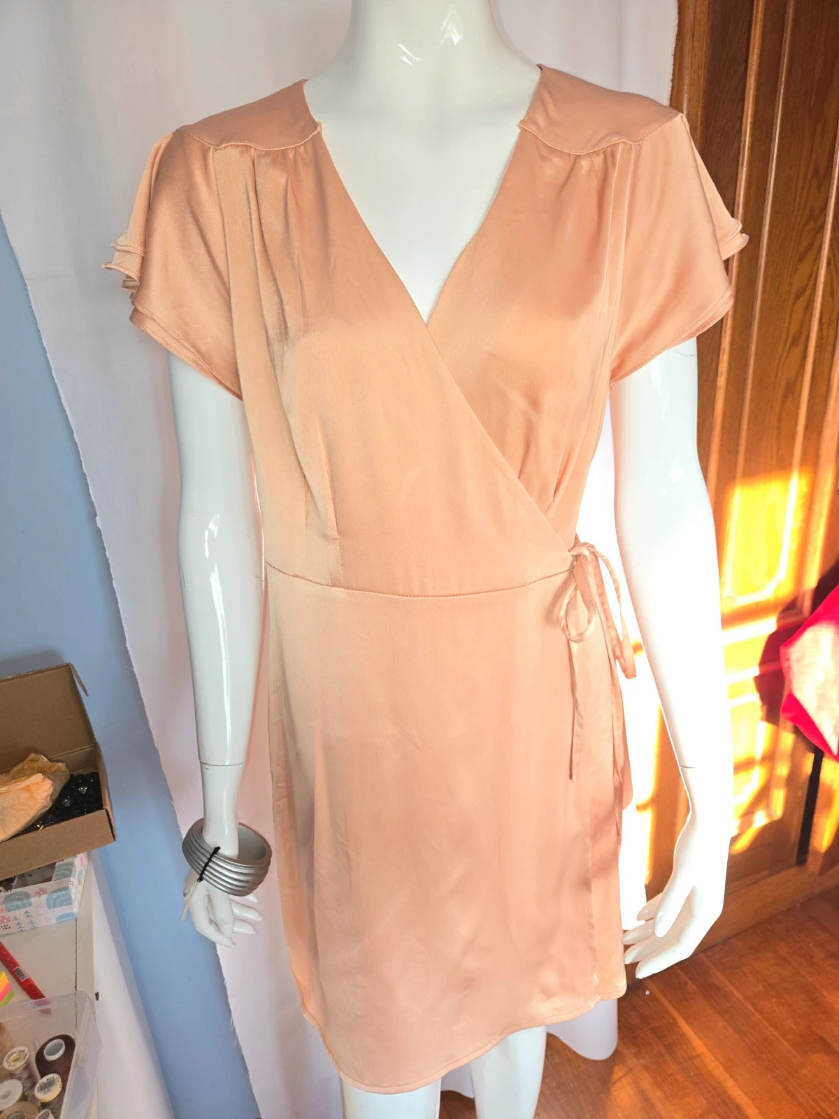 Vestido cruzado satinado Güendolina - Talla L
