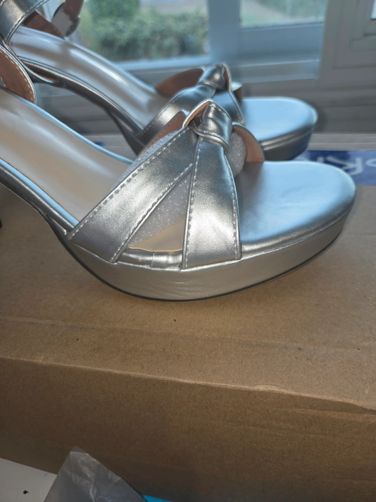 Sandalias de tacón plateadas con plataforma - Talla 39 – Local – taille 39 4