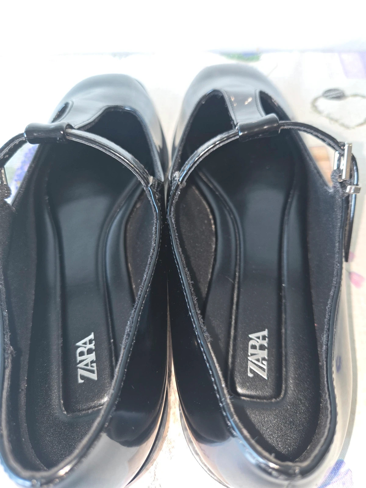 Zapatos T-Strap charol negro Zara - Talla 39 – Zara – taille 39 5