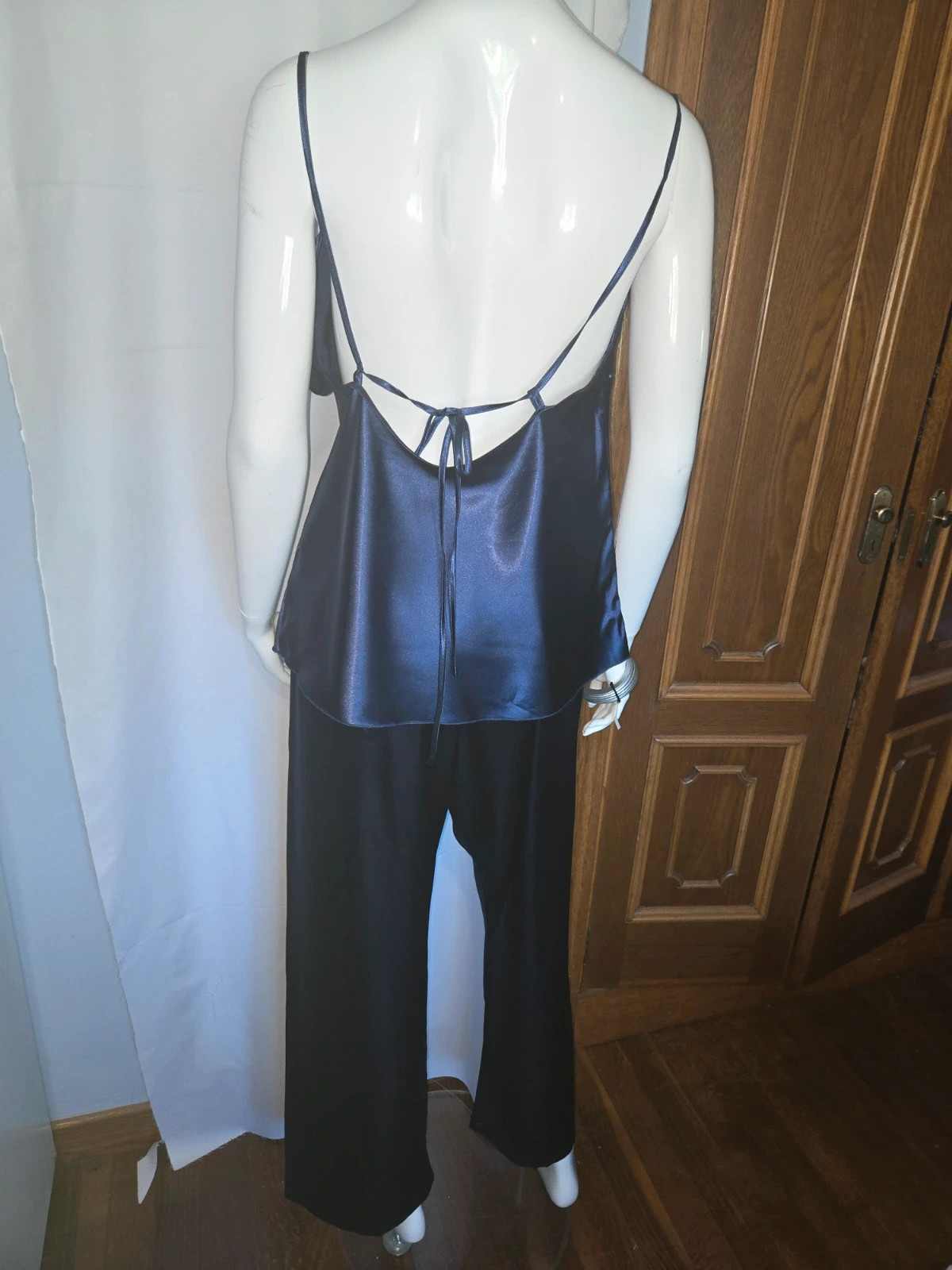 Conjunto de pijama de satén azul marino con encaje – Talla XL – Local – taille XL / 42 / 14 3