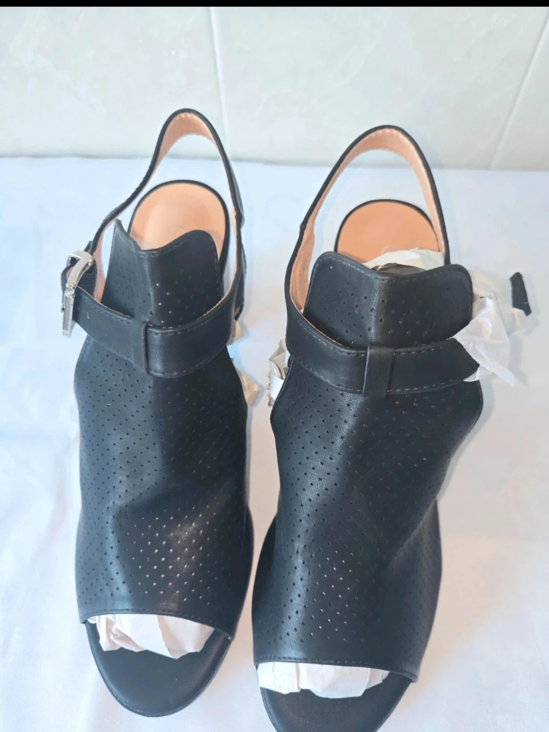 Sandalias de tacón caladas negras Franco Sarto - Talla 41 – Belles – taille 41 2