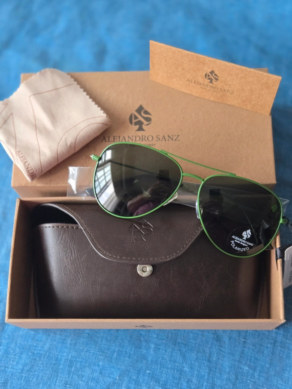 Gafas de sol de estilo vintage - Verdes y Polarizadas – Alejandro sanz 2