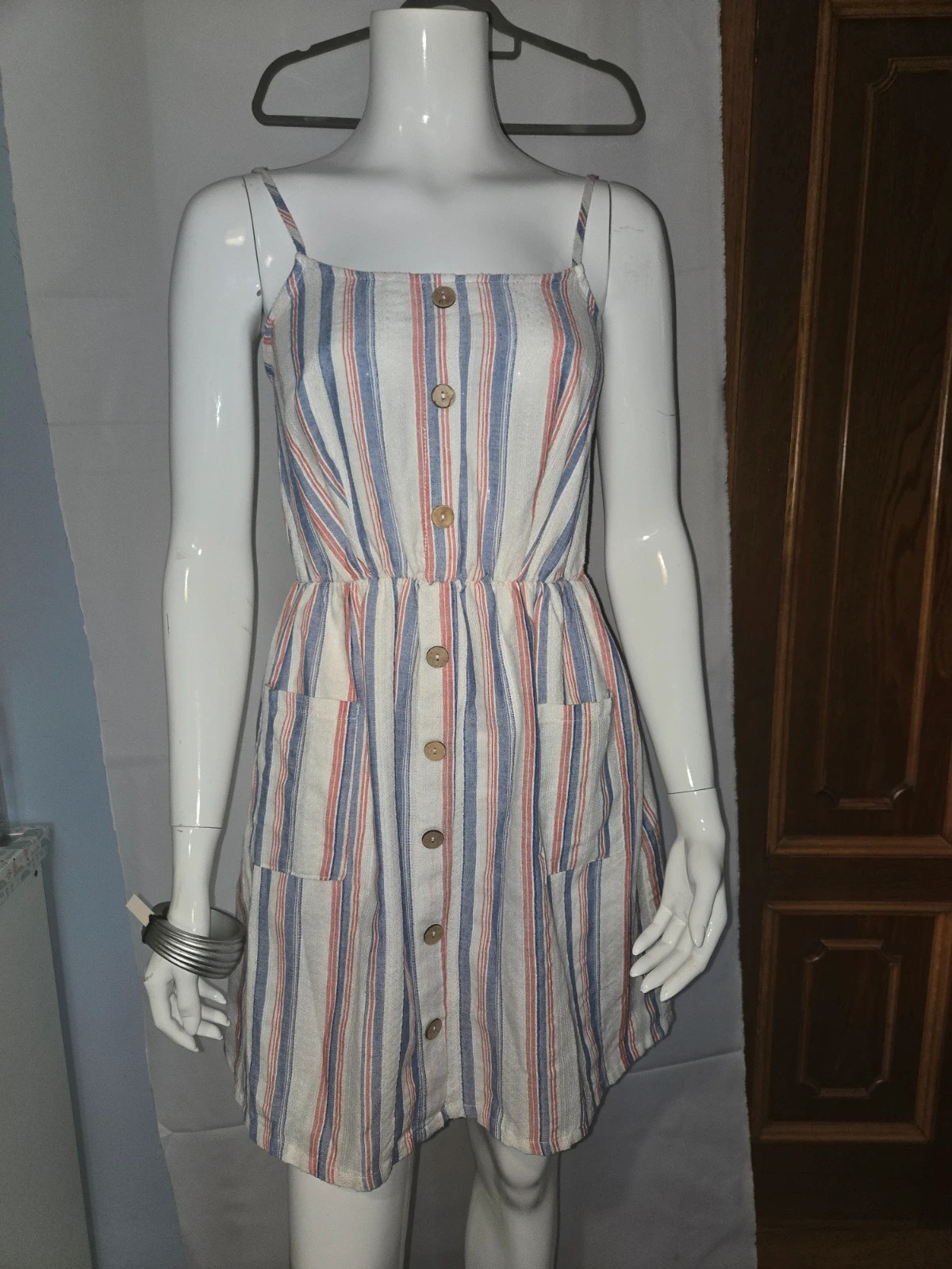 Vestido veraniego de rayas con botones y bolsillos midi vintage – Local – taille Taille unique