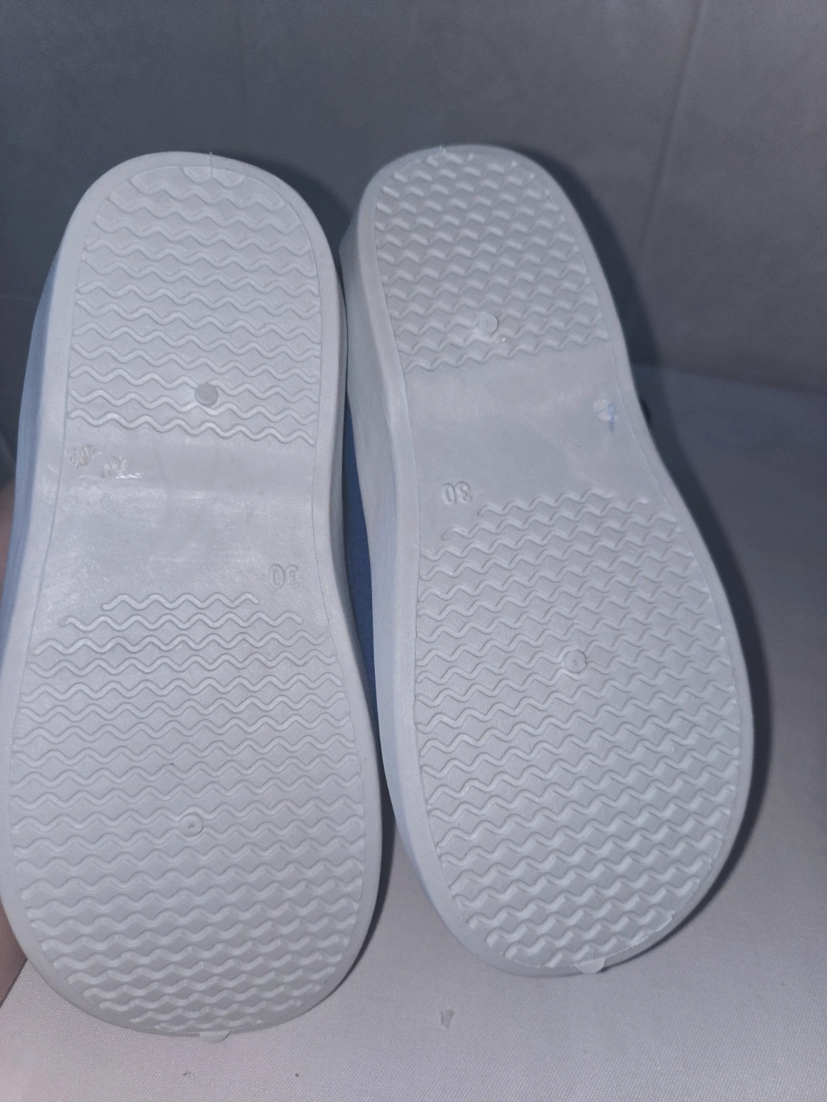 Zapatos de lona tipo "Pepito" para niño/a – Local – taille 30 3