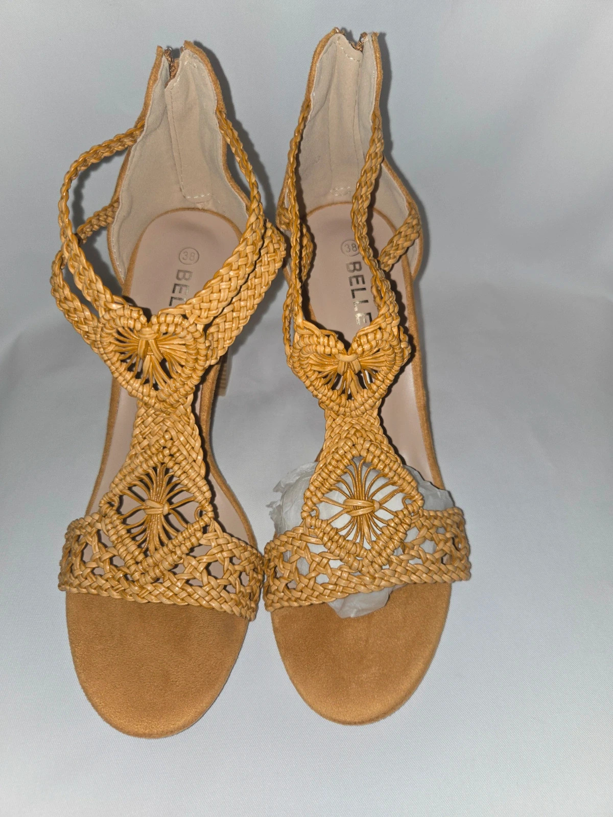 Sandalias trezadas camel talla 38